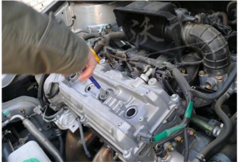 Spark-Plug wrench(图3) Spark-Plug wrench(图3)