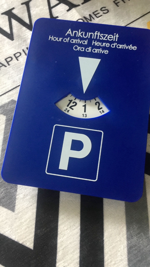 Parking disc with clock(图2)